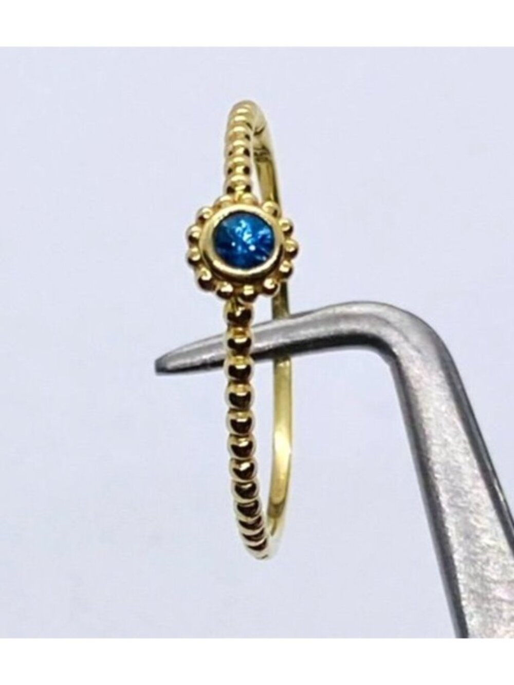 Lagos 18K 750 Yellow Gold Blue Stone Ring Size 9.5